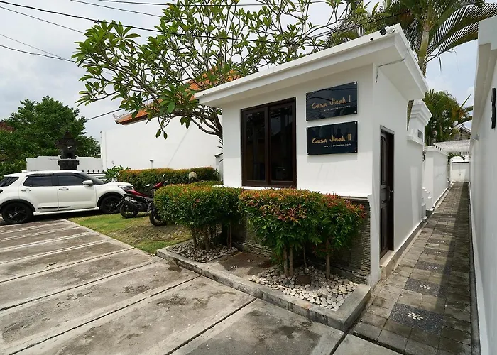 Casa Jinah 2 I Simply Modern Twin Villa