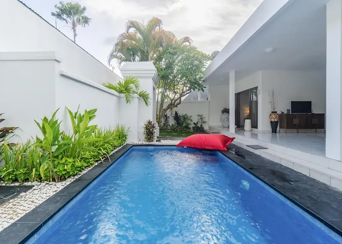Casa Jinah 2 I Simply Modern Twin Villa *