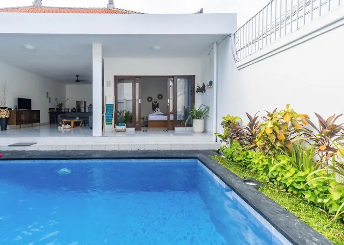 Casa Jinah 2 I Simply Modern Twin Villa Seminyak