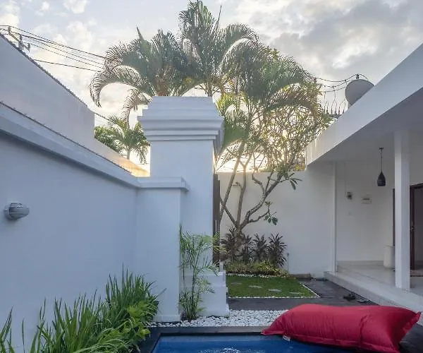 Casa Jinah 2 I Simply Modern Twin * Seminyak